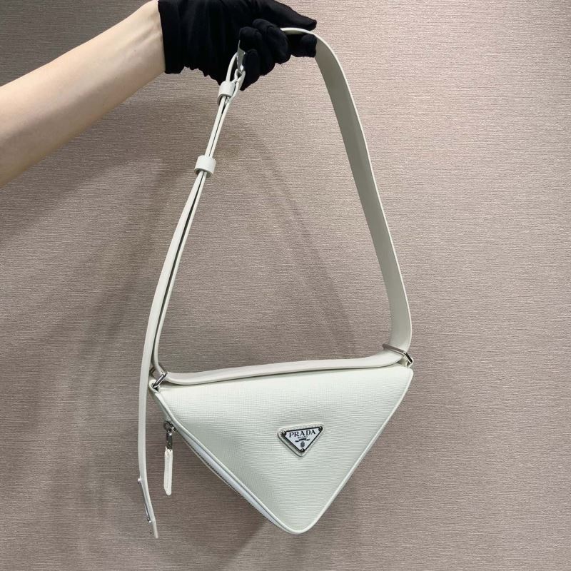 Pra*a triangle pouch